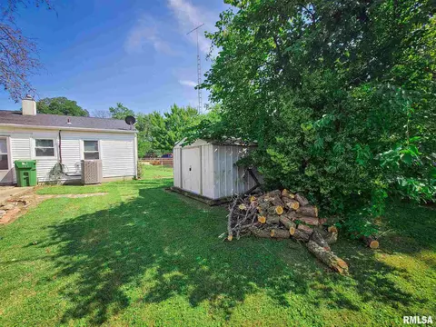 4 Spruce Dr, Centralia, IL 62801 photo 10