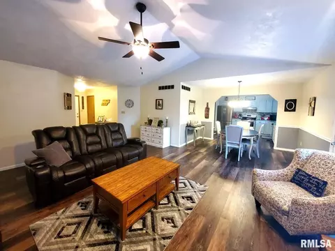 317 Aladar St, O'fallon, IL 62269 photo 14