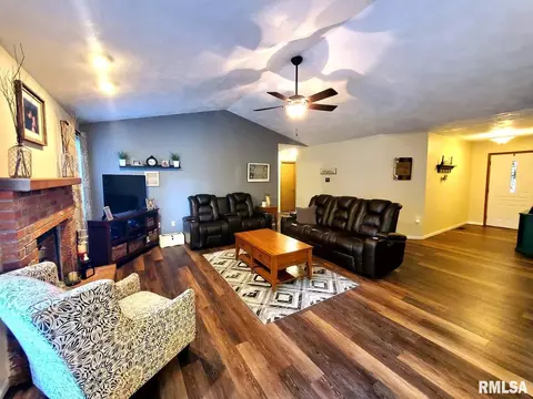 317 Aladar St, O'fallon, IL 62269 photo 18
