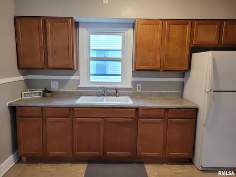 2813 Mannen St, Mount Vernon, IL 62864 photo 10