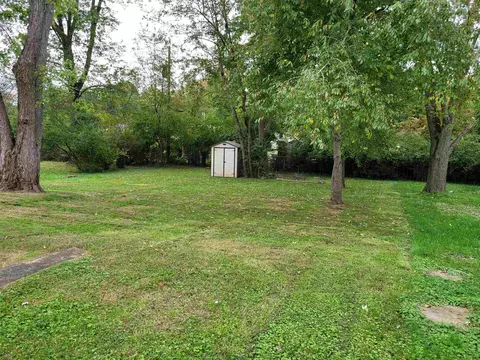 2813 Mannen St, Mount Vernon, IL 62864 photo 5