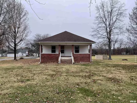 310 Edwards Avenue A, Pittsburg, IL 62974 photo 2