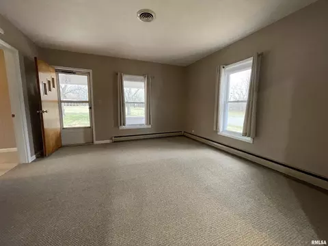 310 Edwards Avenue A, Pittsburg, IL 62974 photo 13