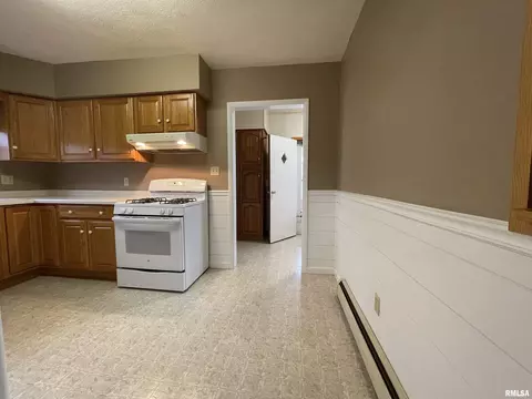 310 Edwards Avenue A, Pittsburg, IL 62974 photo 7