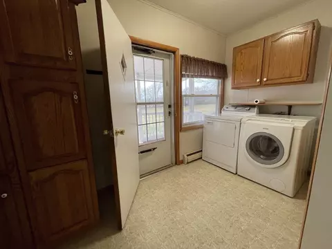310 Edwards Avenue A, Pittsburg, IL 62974 photo 4