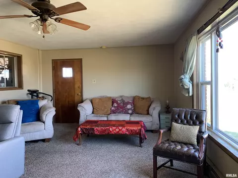 10224 E Richview Rd, Mount Vernon, IL 62864 photo 10