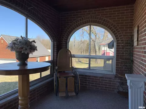 10224 E Richview Rd, Mount Vernon, IL 62864 photo 15