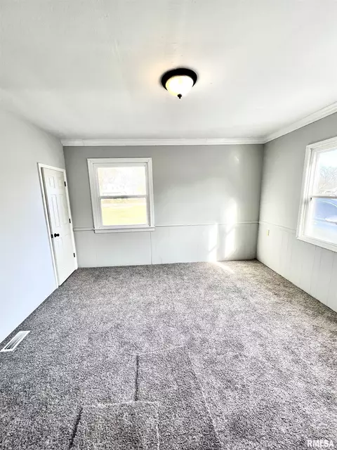 402 Bainbridge Rd, Marion, IL 62959 photo 2
