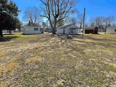 901 E 3rd St, Flora, IL 62839 photo 30