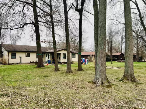 1 Curtis Ct, Mount Vernon, IL 62864 photo 6