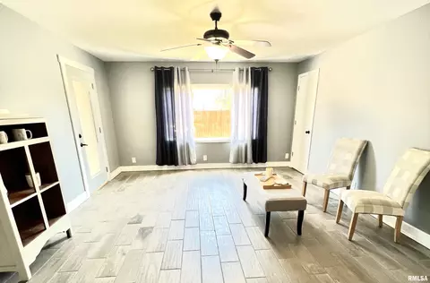 609 S Future St, Marion, IL 62959 photo 44