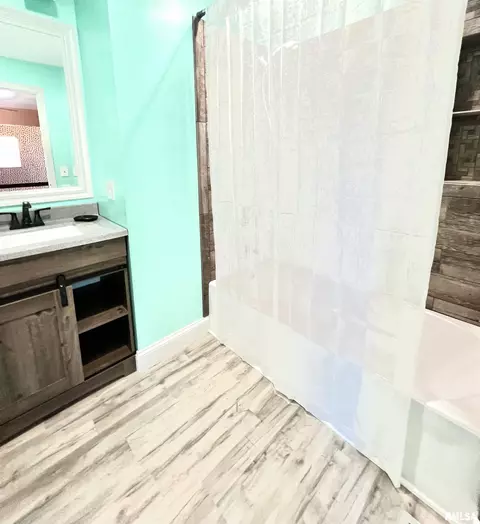 609 S Future St, Marion, IL 62959 photo 38