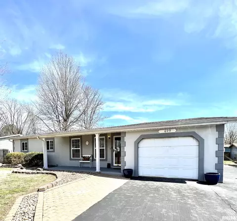 609 S Future St, Marion, IL 62959 photo 3