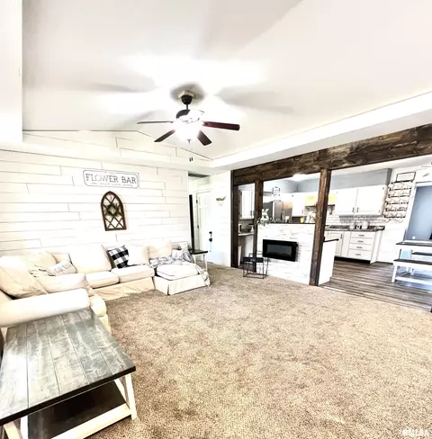 609 S Future St, Marion, IL 62959 photo 14