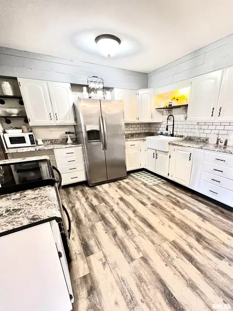 609 S Future St, Marion, IL 62959 photo 22