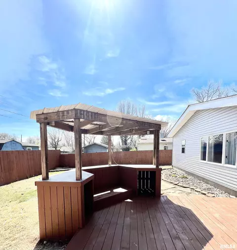609 S Future St, Marion, IL 62959 photo 28