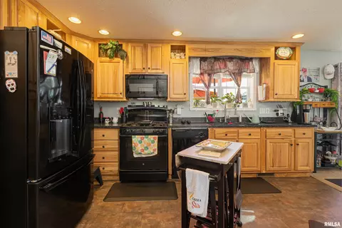 318 E Beacon Ct, Mount Vernon, IL 62864 photo 12