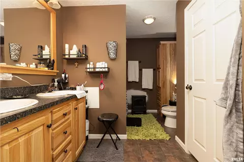 318 E Beacon Ct, Mount Vernon, IL 62864 photo 16