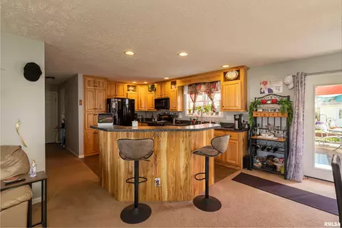318 E Beacon Ct, Mount Vernon, IL 62864 photo 9