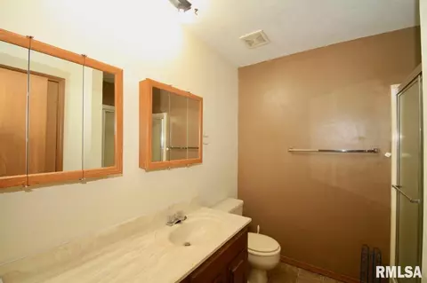 1109 1111 Sandra Ct, Murphysboro, IL 62966 photo 12