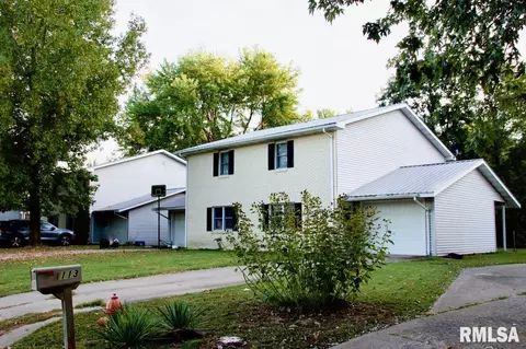 1109 1111 Sandra Ct, Murphysboro, IL 62966 photo 5
