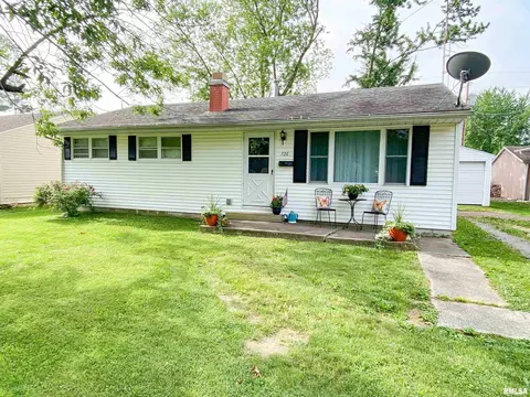 726 E 4th St, Flora, IL 62839 photo 62
