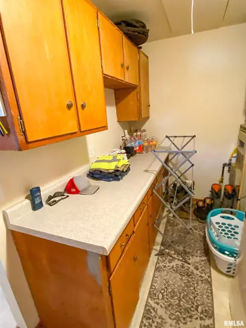 726 E 4th St, Flora, IL 62839 photo 29