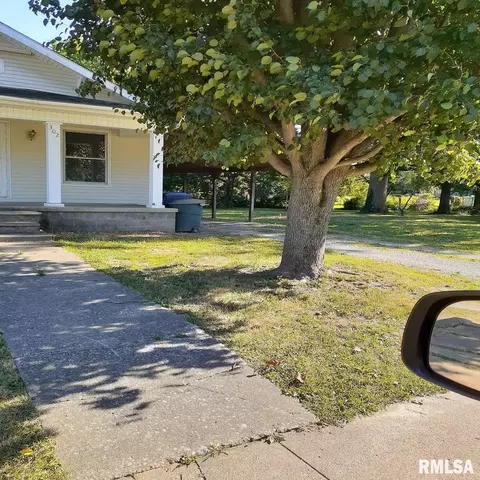 302 W Patton St, Valier, IL 62891 photo 4