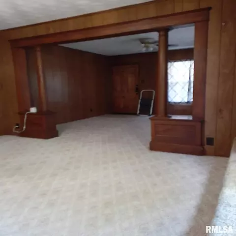 302 W Patton St, Valier, IL 62891 photo 5