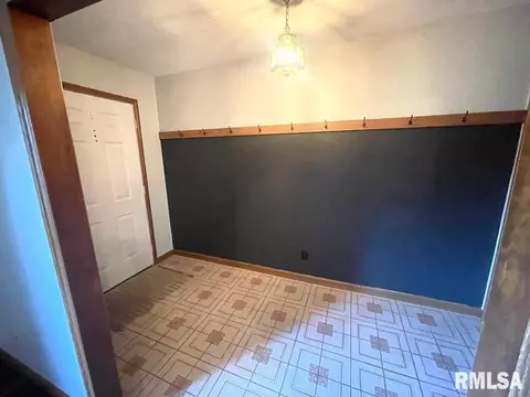 1371 Schwartz Rd, Centralia, IL 62801 photo 15