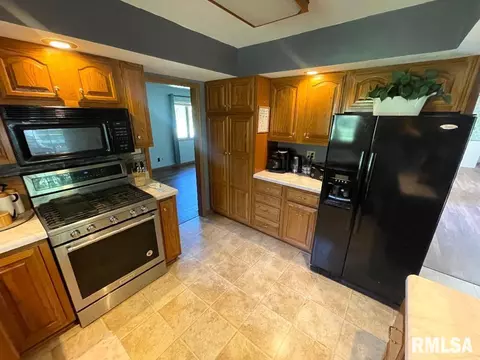 1371 Schwartz Rd, Centralia, IL 62801 photo 16