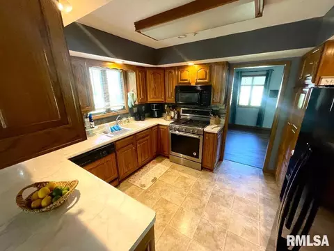 1371 Schwartz Rd, Centralia, IL 62801 photo 17