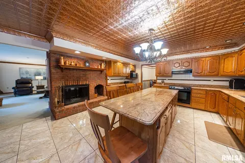 1200 E Clark Trl, Herrin, IL 62948 photo 14