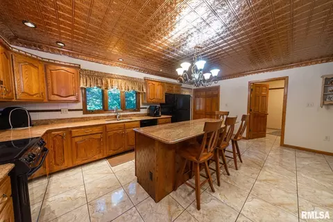 1200 E Clark Trl, Herrin, IL 62948 photo 12