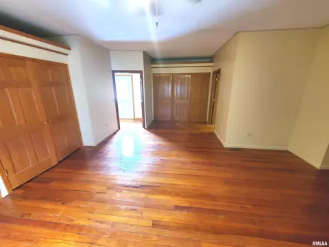 200 E Boone St, Salem, IL 62881 photo 26