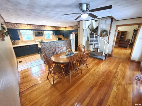 200 E Boone St, Salem, IL 62881 photo 24