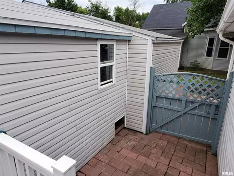 200 E Boone St, Salem, IL 62881 photo 40