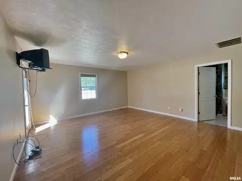 35 Douglas Dr, Herrin, IL 62948 photo 27
