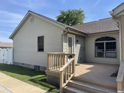 35 Douglas Dr, Herrin, IL 62948 photo 6