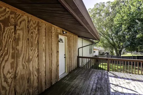 905 E Clark Trl, Herrin, IL 62948 photo 32