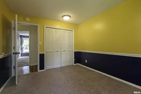 905 E Clark Trl, Herrin, IL 62948 photo 18