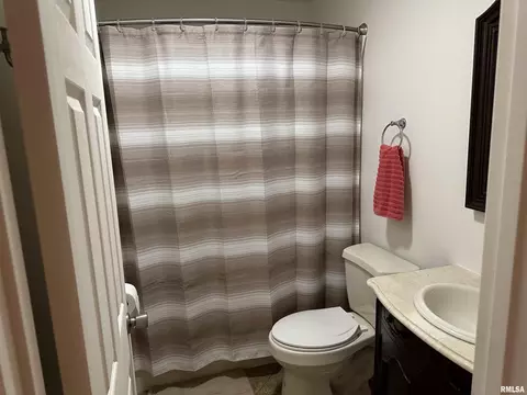 512 Jay Dr, Mount Vernon, IL 62864 photo 30
