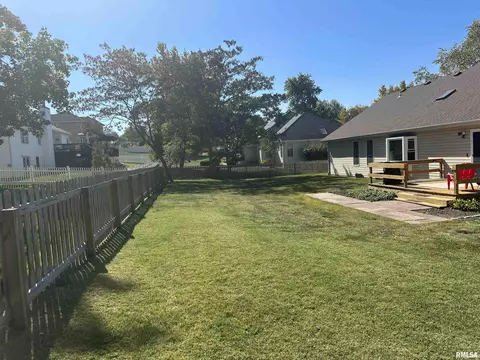 512 Jay Dr, Mount Vernon, IL 62864 photo 17