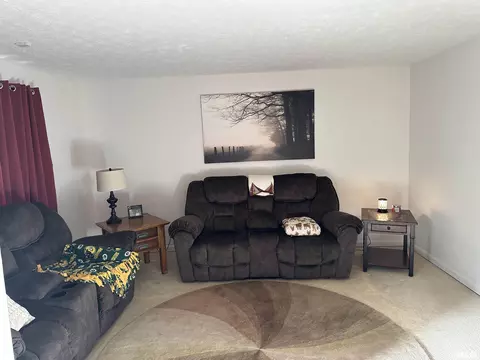 512 Jay Dr, Mount Vernon, IL 62864 photo 13