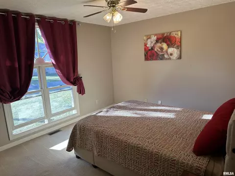 512 Jay Dr, Mount Vernon, IL 62864 photo 29
