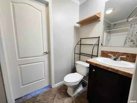 2413 E Old Union Rd, Mount Vernon, IL 62864 photo 40