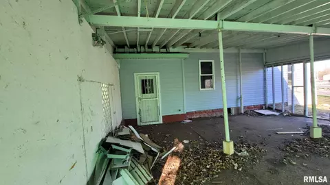 101 W Patrick St, Marion, IL 62959 photo 32