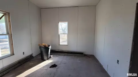 101 W Patrick St, Marion, IL 62959 photo 14