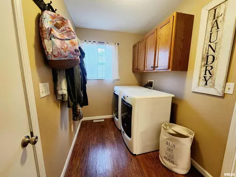 317 E Beacon Ct, Mount Vernon, IL 62864 photo 29