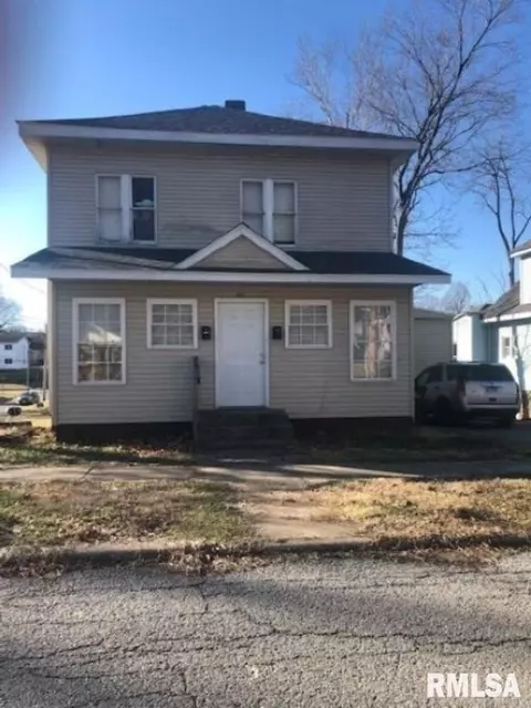 401 W Elm St, Carbondale, IL 62901